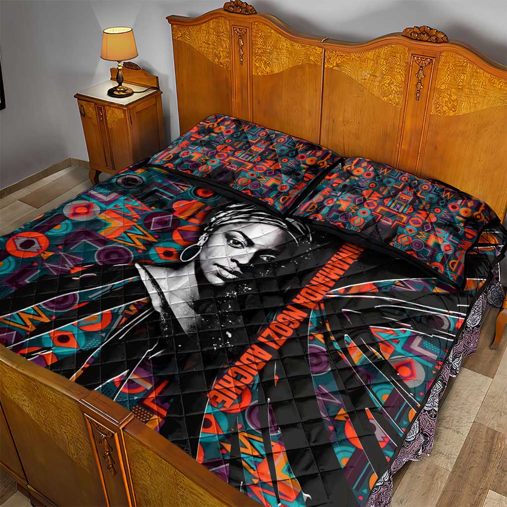 Chimamanda Ngozi Adichie Quilt Bed Set with Monochrome Portrait, The Danger of a Single Story Quote - Wonder Print Shop