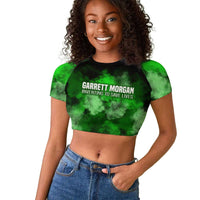 Garrett Morgan Raglan Cropped T shirt with Gas Mask Invention Illustration, Inventing to Save Lives Quote - Wonder Print Shop