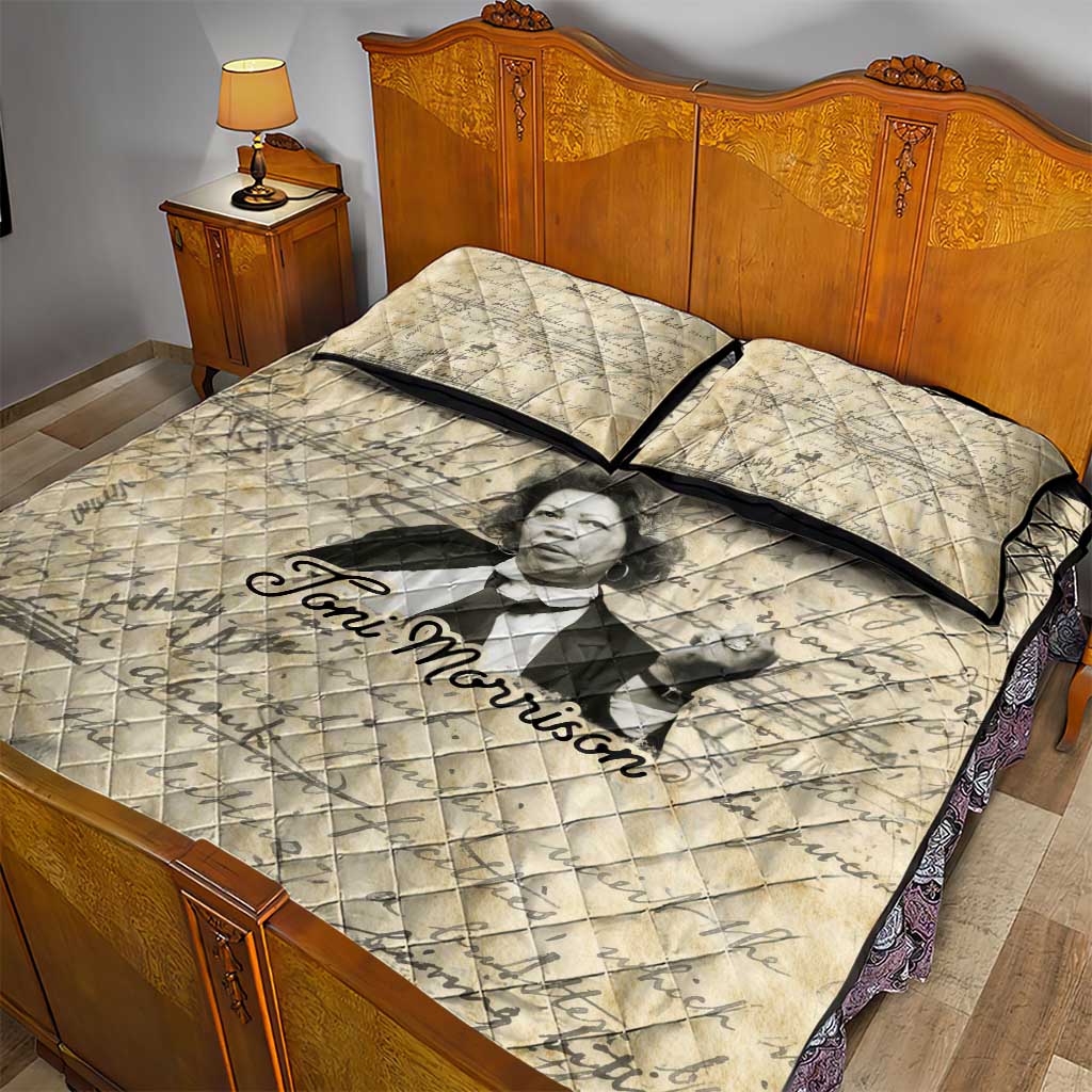 Toni Morrison Quilt Bed Set Handwritten Manuscript Powerful Portrait with Feather Pen Quote - Wonder Print Shop