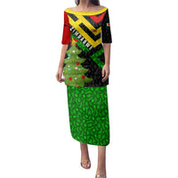 Zimbabwe Christmas Family Matching Puletasi and Hawaiian Shirt with Flag Colors Xmas Tree and Holiday - Wonder Print Shop