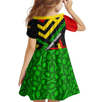 Zimbabwe Christmas Family Matching Summer Maxi Dress and Hawaiian Shirt with Flag Colors Xmas Tree and Holiday - Wonder Print Shop