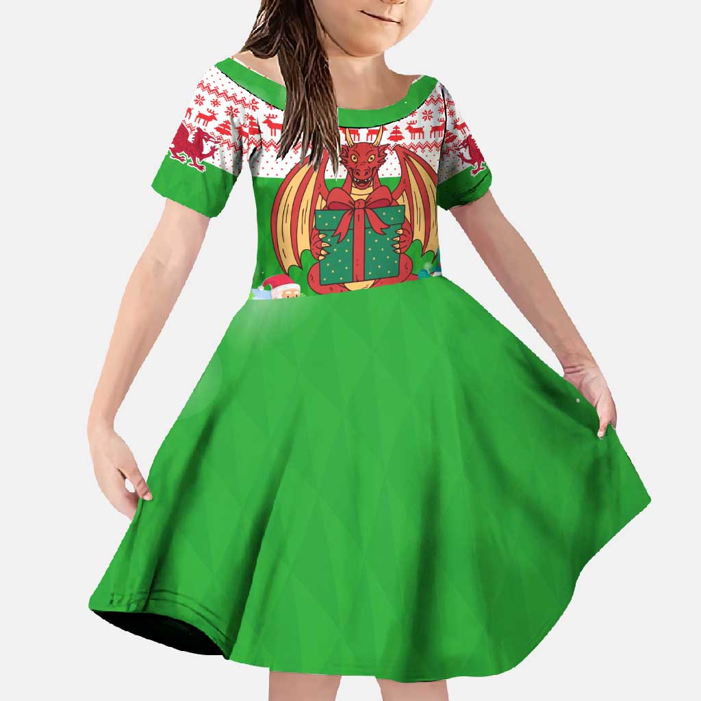 Wales Christmas Family Matching Off Shoulder Maxi Dress and Hawaiian Shirt with Red Dragon Gift and Holiday Crest Snow Scene - Wonder Print Shop