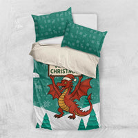Wales Christmas Bedding Set with Red Dragon Santa Sleigh and Festive Green Snowflake - Wonder Print Shop