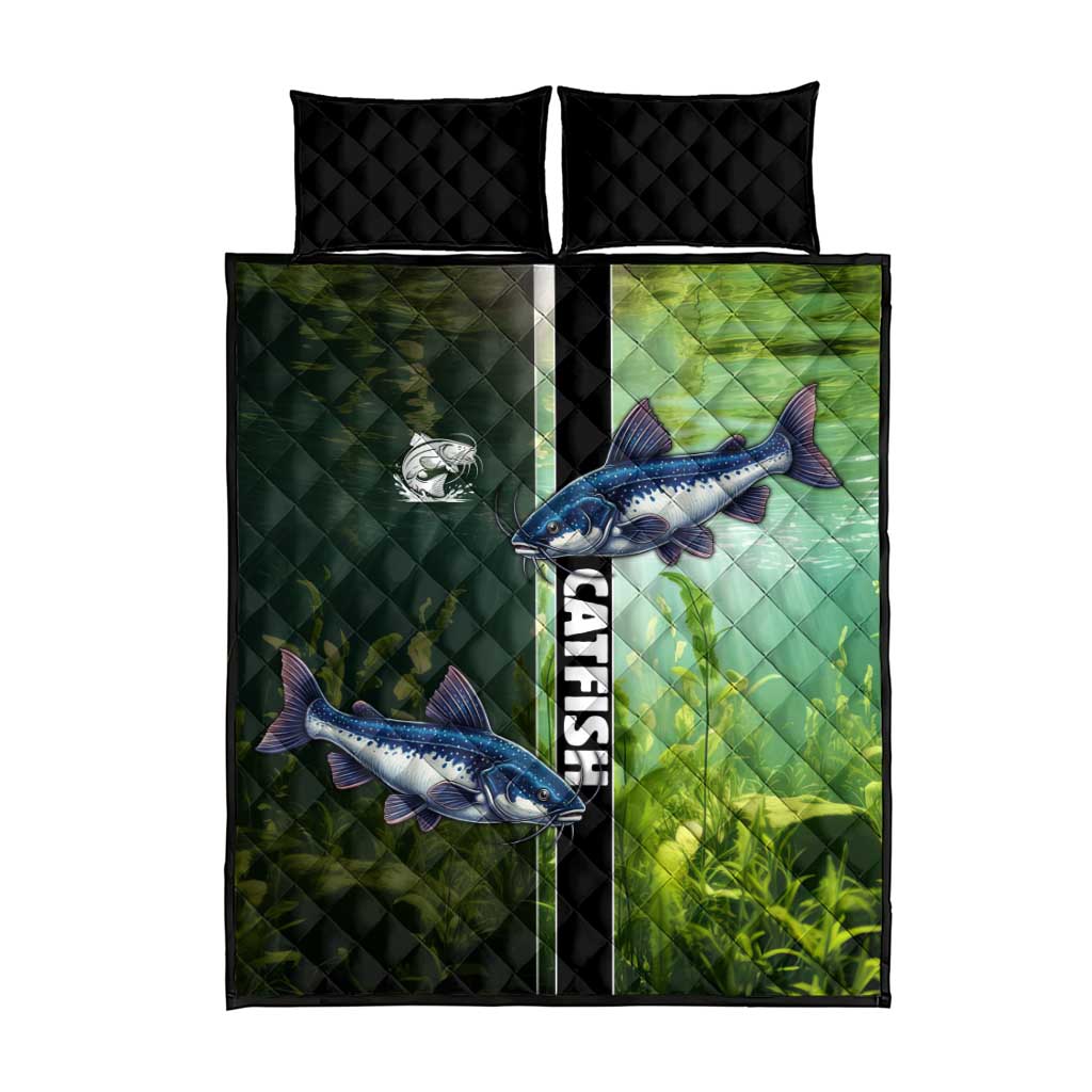 Catfish Fishing Quilt Bed Set with Underwater River Scene and Green Aquatic Pattern - Wonder Print Shop