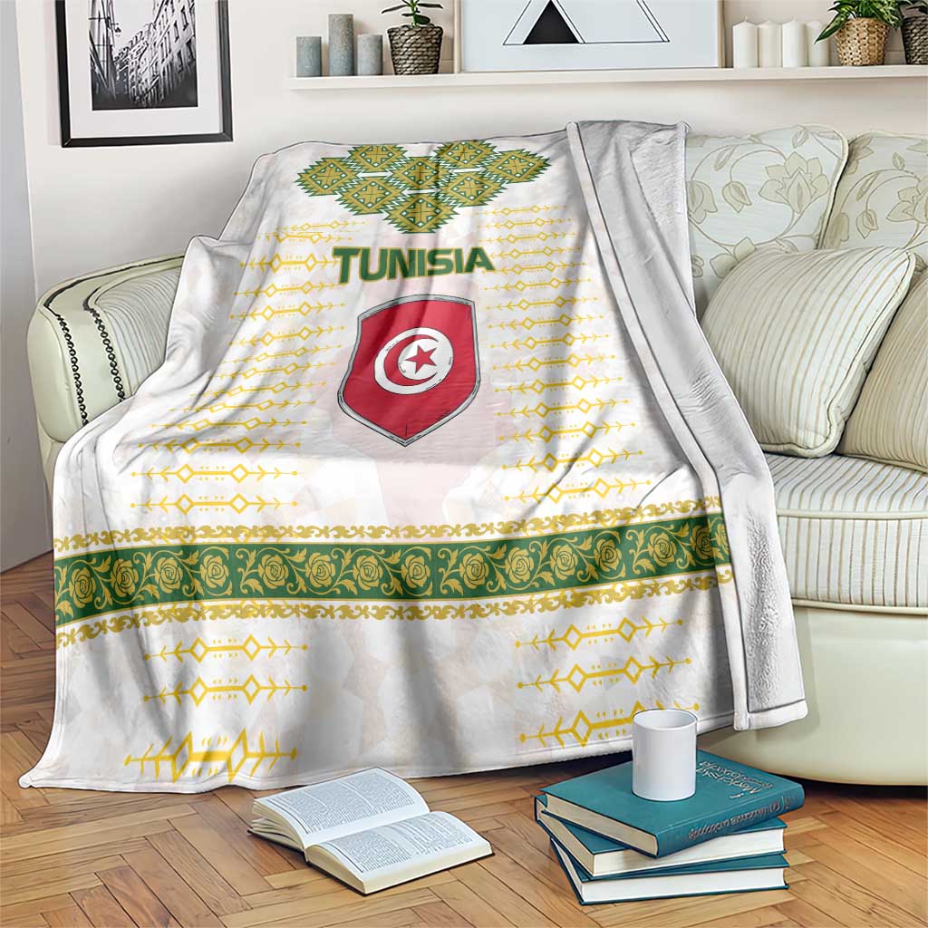 Tunisia Flag Traditional Tribal Pattern Green and White Pullover Blanket with National Crest and Emblem