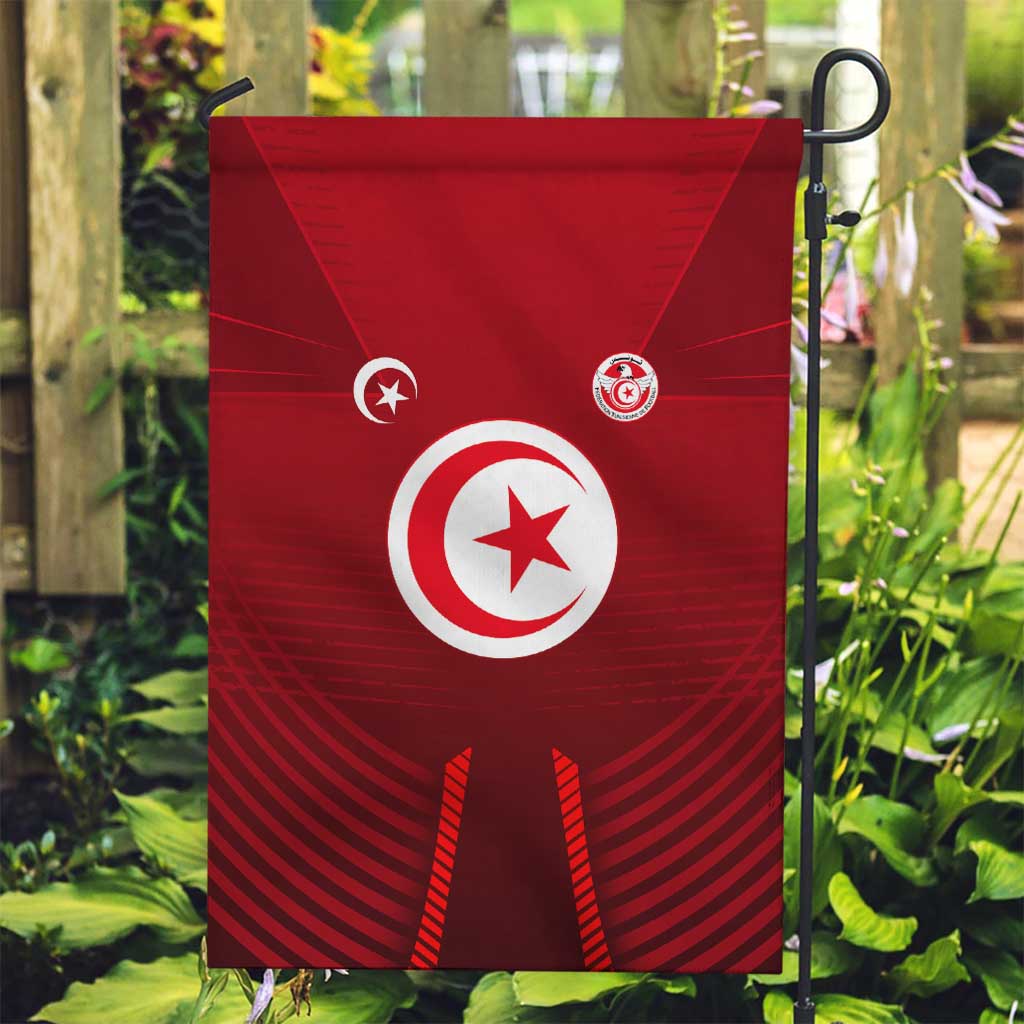 Tunisia National Flag Garden Flag with Crescent Star Emblem and Red Sport Design