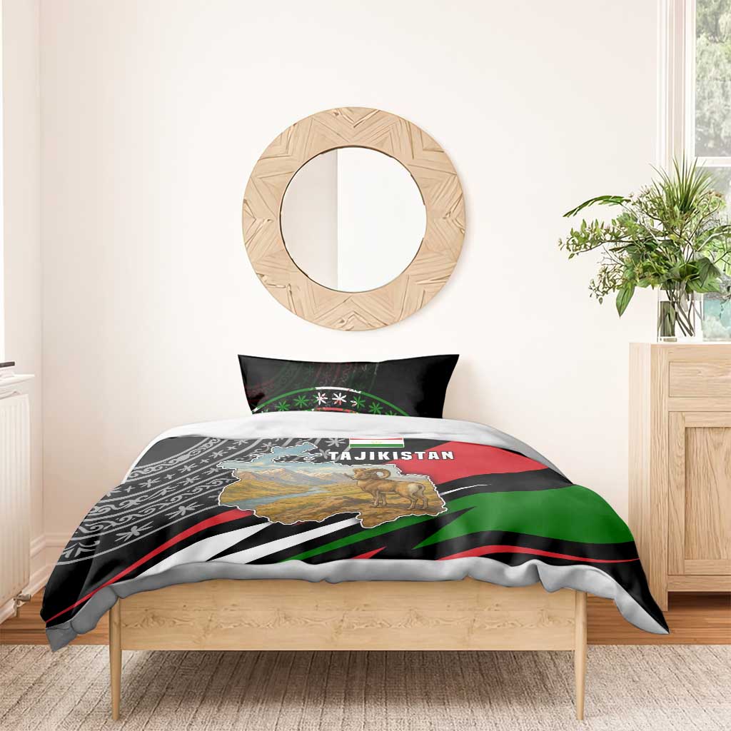 Tajikistan Marco Polo Sheep Bedding Set with Black Red Green Tribal Flag Pattern