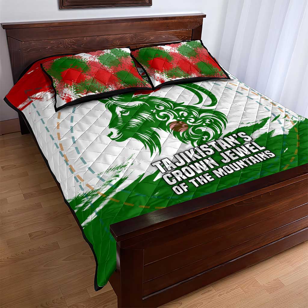 Tajikistan Quilt Bed Set Markhor with Red Green White Brushstroke Flag with Mountain Goat Design