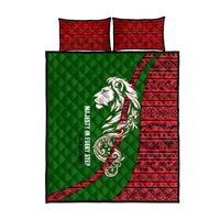 Tajikistan Green Lion Quilt Bed Set with Red Folk Pattern with Majestic Script
