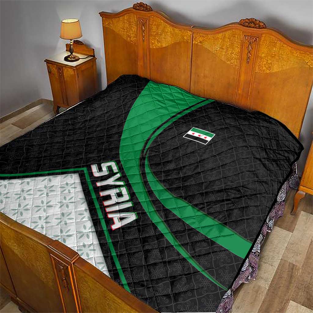 Syria Revolution Emblem Quilt with Traditional Pattern and Curved Green Black Design