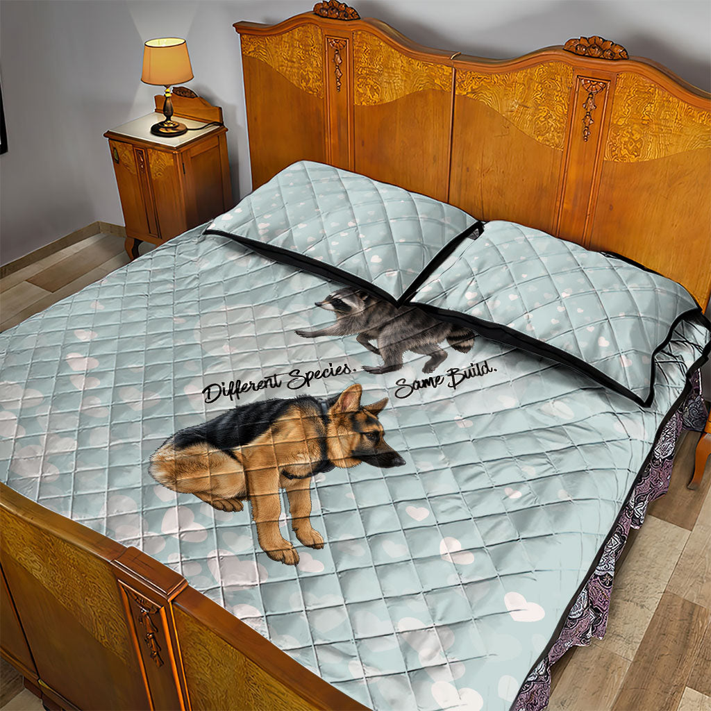 Jimothy The Raccoon And Dogs Quilt Bed Set Different Species Same Build Inspirational Heart