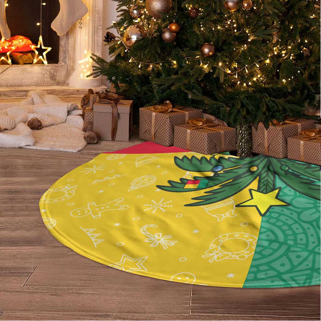 Benin Christmas Tree Skirt with Palm Tree Dolls and Red Yellow Green Festive - Wonder Print Shop