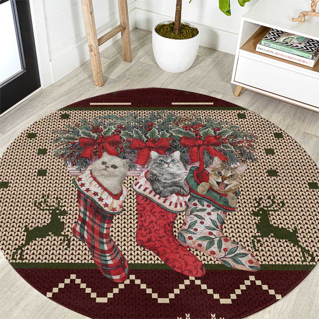 Cat And Sock Christmas Round Carpet Xmas Holiday Patterns - Wonder Print Shop