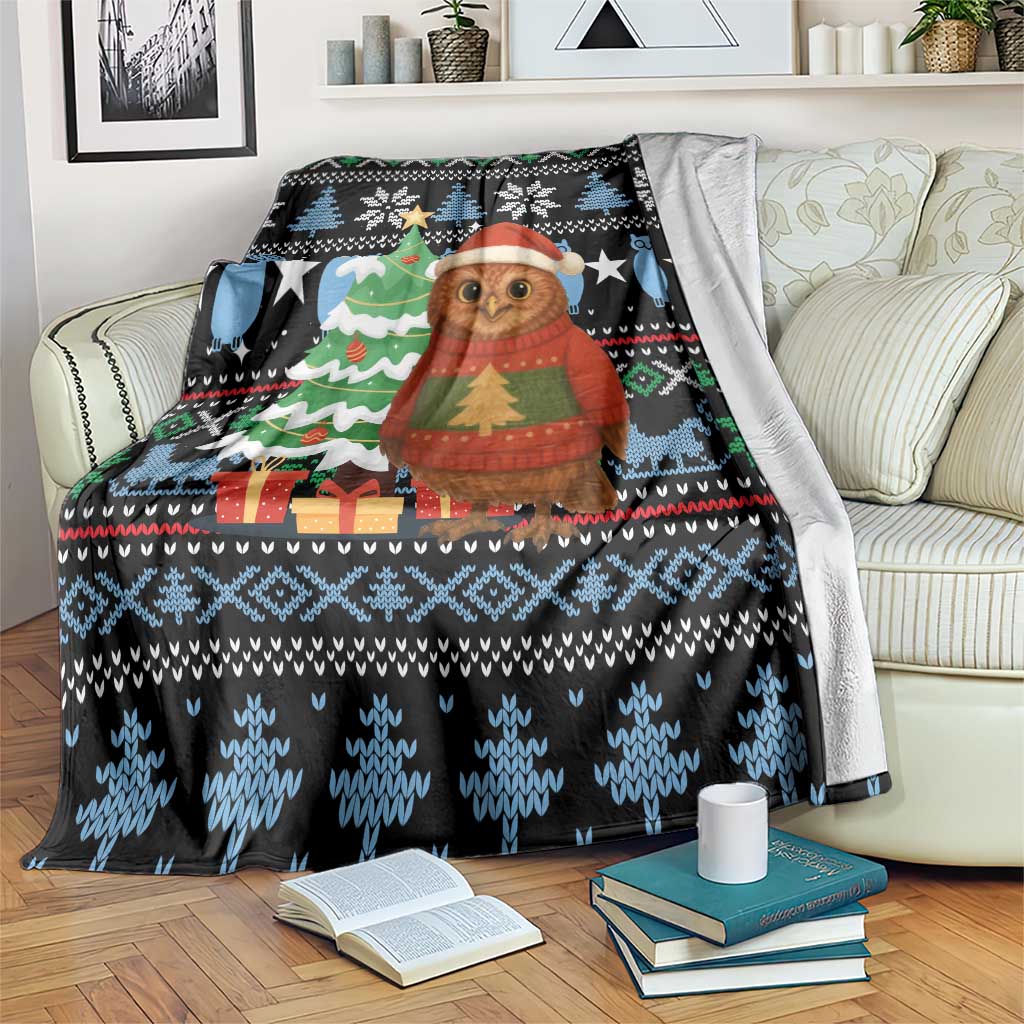 Micronesia Christmas Blanket with Santa Owl Christmas Tree Gifts and Snowflake - Wonder Print Shop