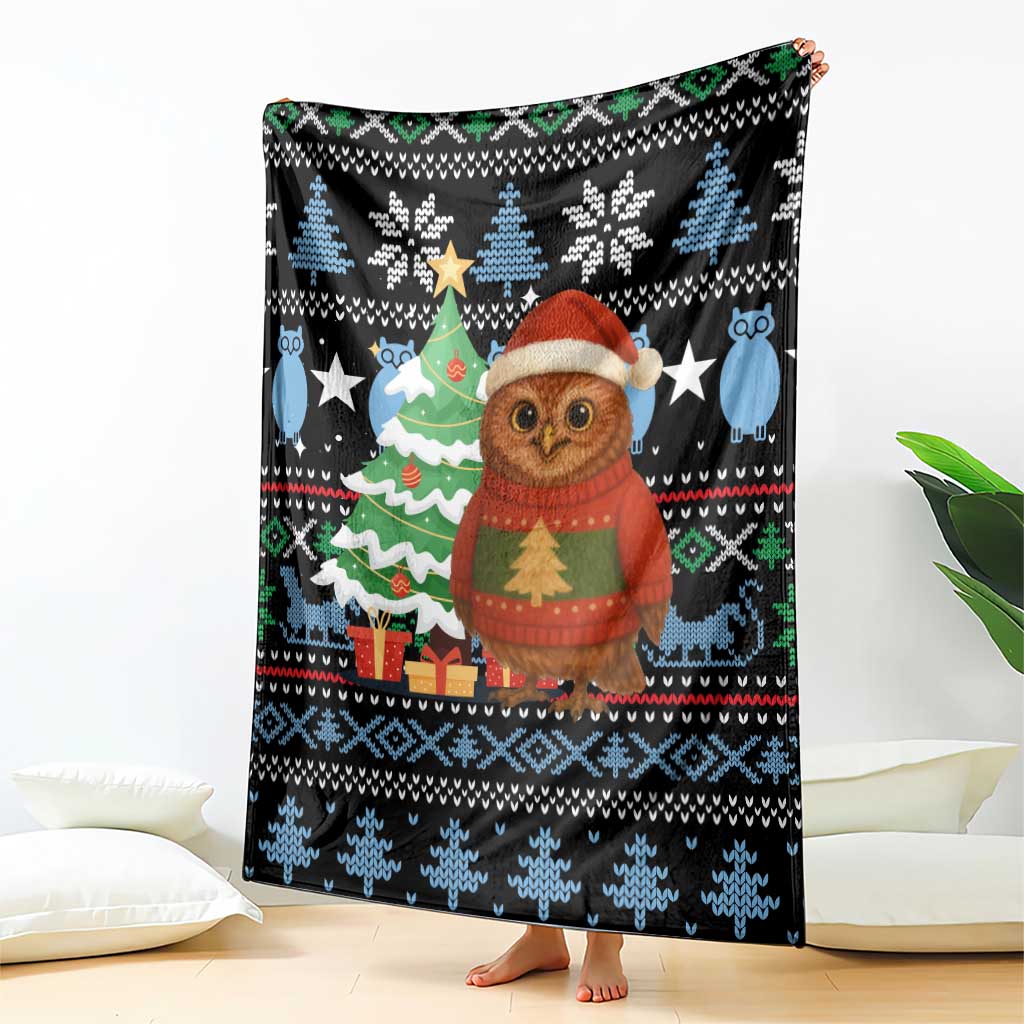 Micronesia Christmas Blanket with Santa Owl Christmas Tree Gifts and Snowflake - Wonder Print Shop