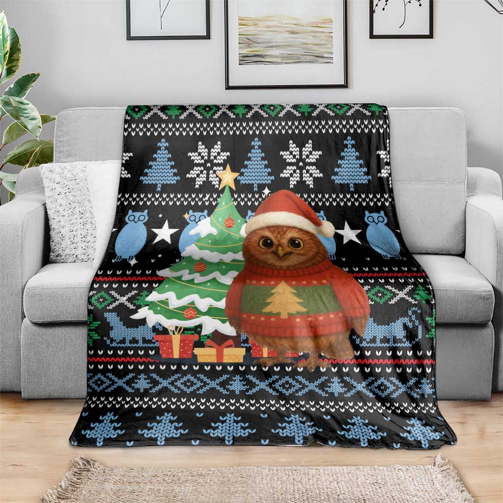 Micronesia Christmas Blanket with Santa Owl Christmas Tree Gifts and Snowflake - Wonder Print Shop
