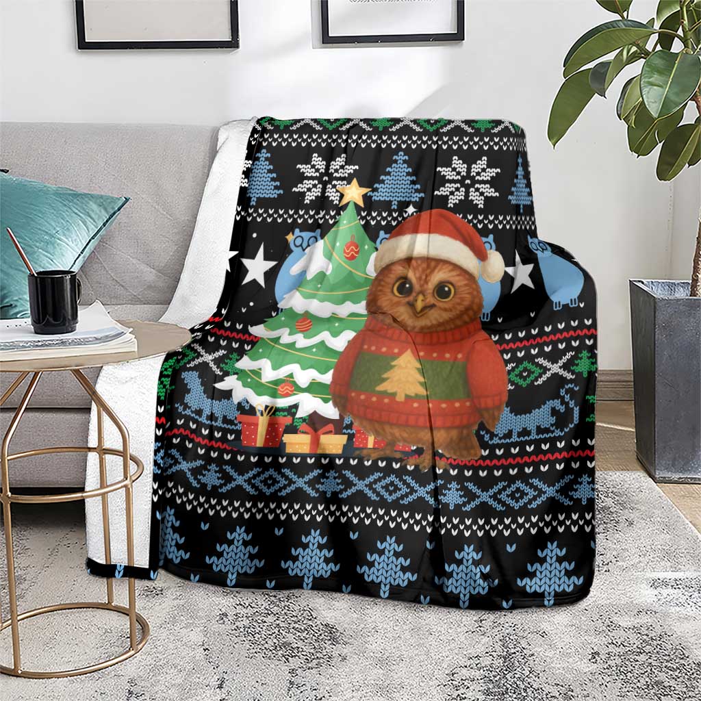 Micronesia Christmas Blanket with Santa Owl Christmas Tree Gifts and Snowflake - Wonder Print Shop