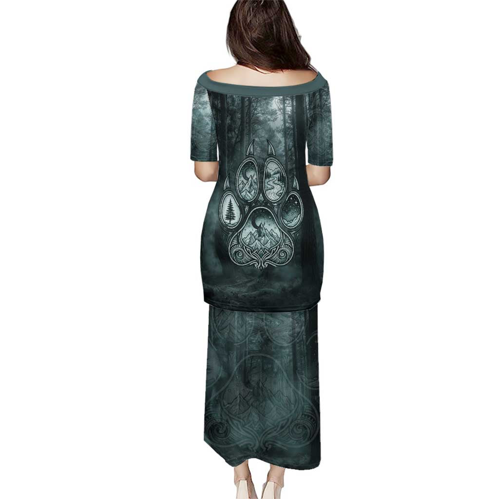 Spirit Guide Wolf Puletasi with Forest Background Tribal Paw Print with Nature Symbols Native American - Wonder Print Shop