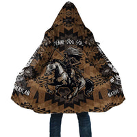 Native American Chief Warrior Cloak Feather Headdress and Horse Tribal Arrow Pattern - Wonder Print Shop