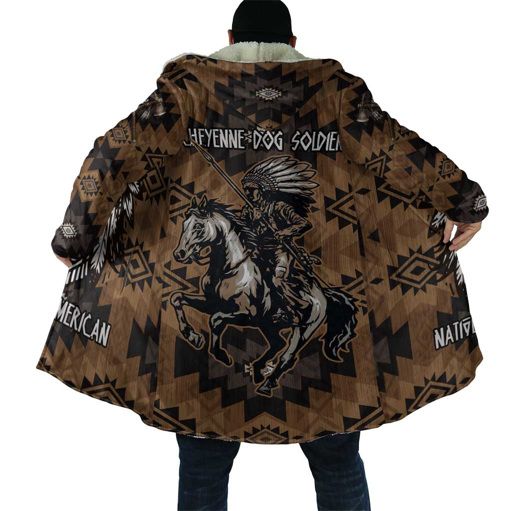 Native American Chief Warrior Cloak Feather Headdress and Horse Tribal Arrow Pattern - Wonder Print Shop