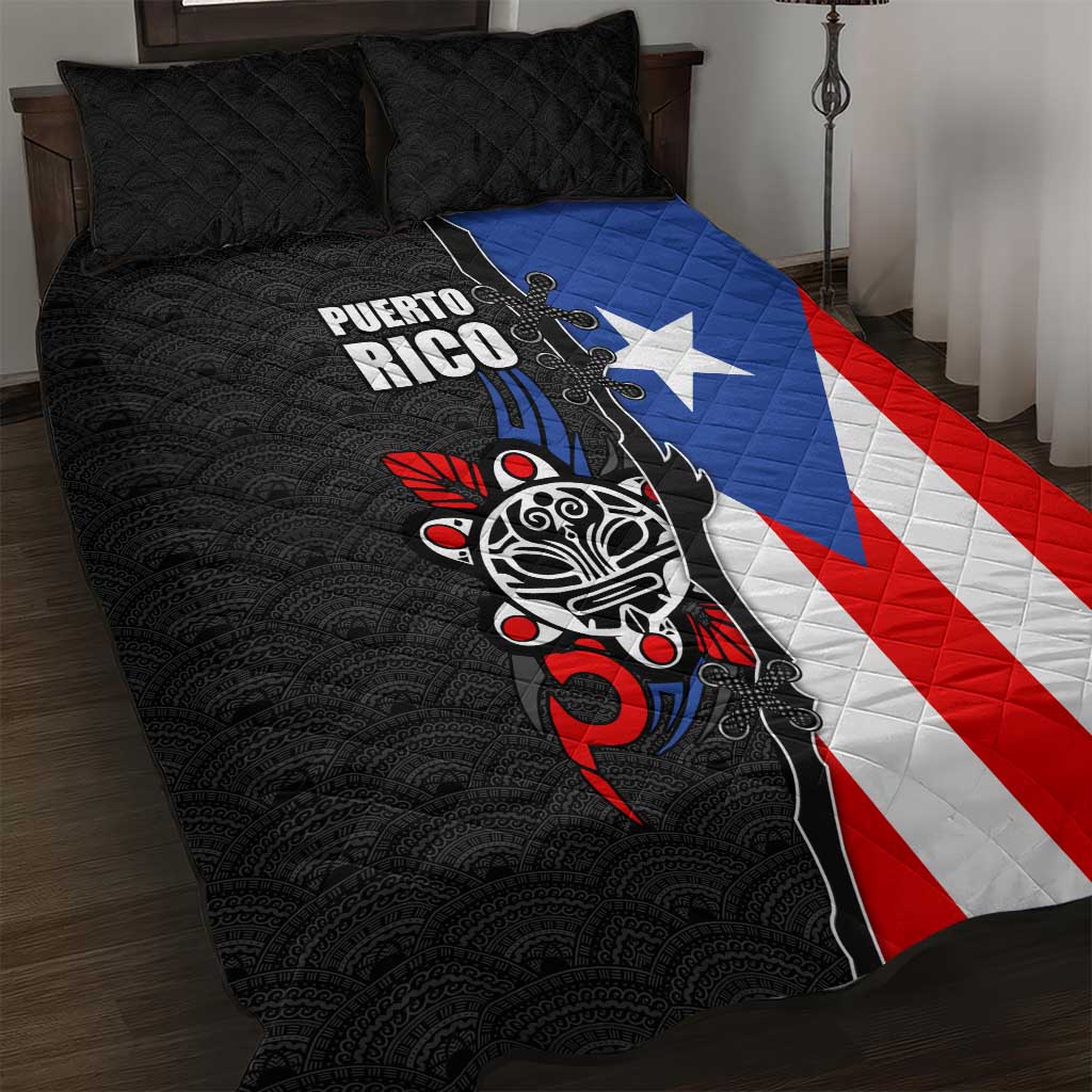 Puerto Rico Quilt Bed Set with Tribal Sun Symbol and Flag Color Block Design