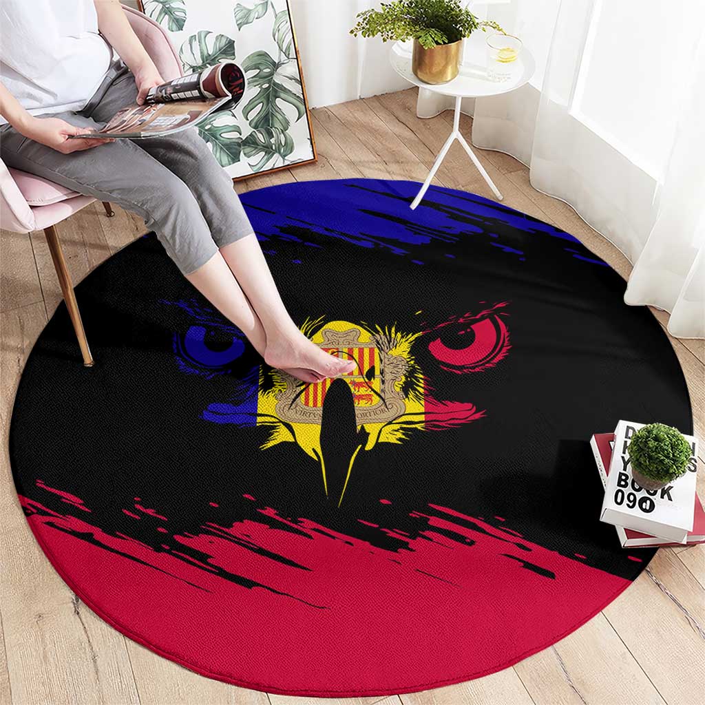Andorra Round Carpet with Eagle Eyes and Paint Stroke Design - Wonder Print Shop