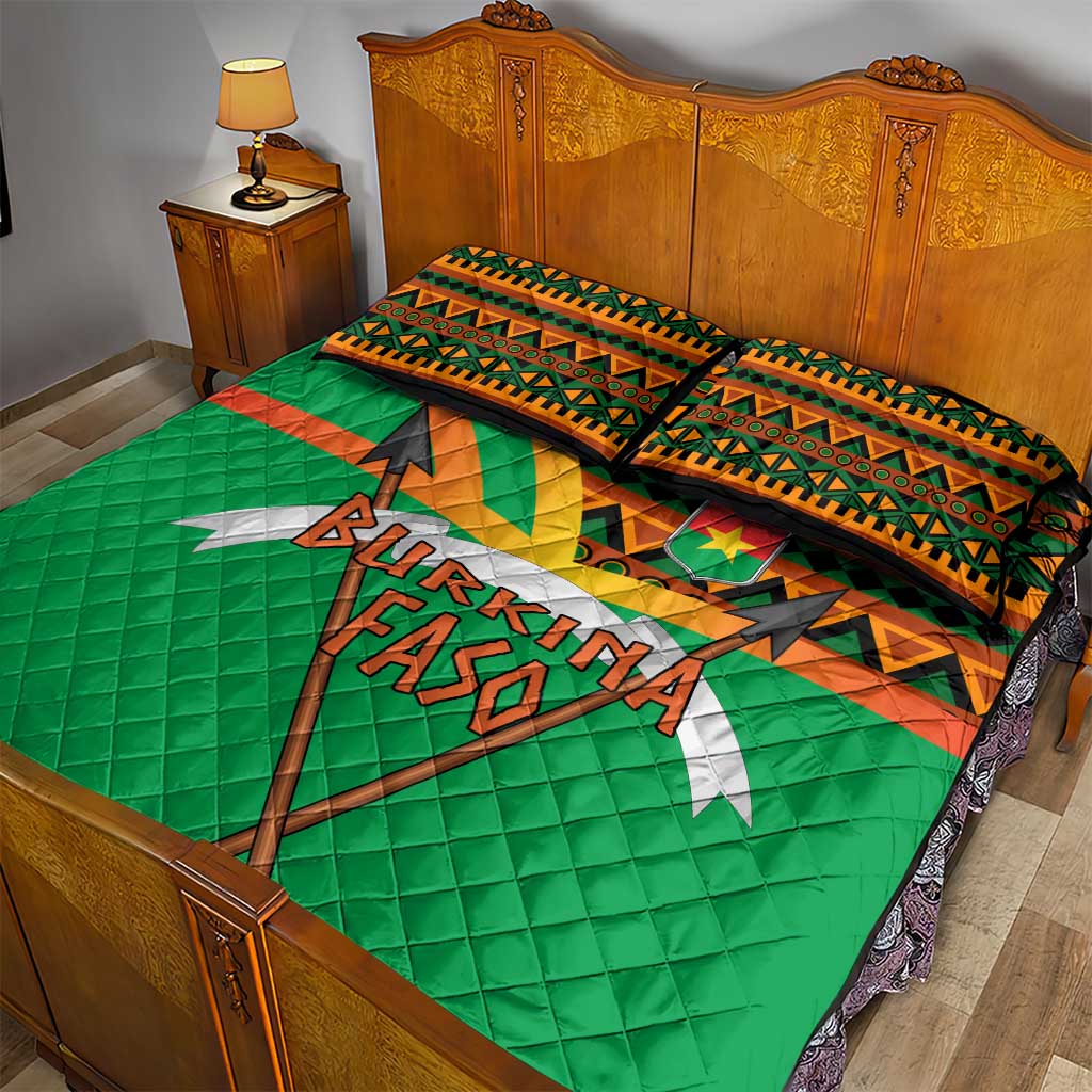 Burkina Faso Quilt Bed Set with Green Tribal Pattern Design and National Flag Motif - Wonder Print Shop
