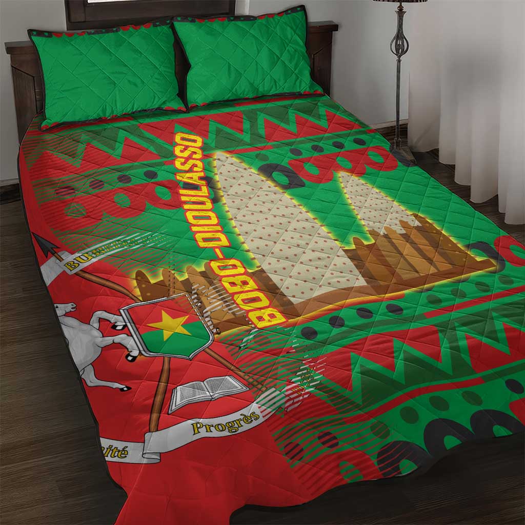Burkina Faso Quilt Bed Set with Red Green Tribal Design and Bobo Dioulasso Landmark - Wonder Print Shop