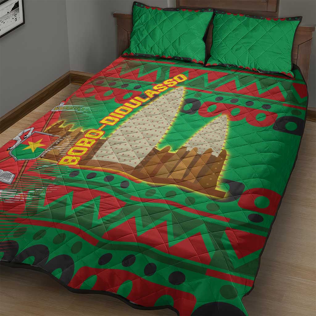 Burkina Faso Quilt Bed Set with Red Green Tribal Design and Bobo Dioulasso Landmark - Wonder Print Shop