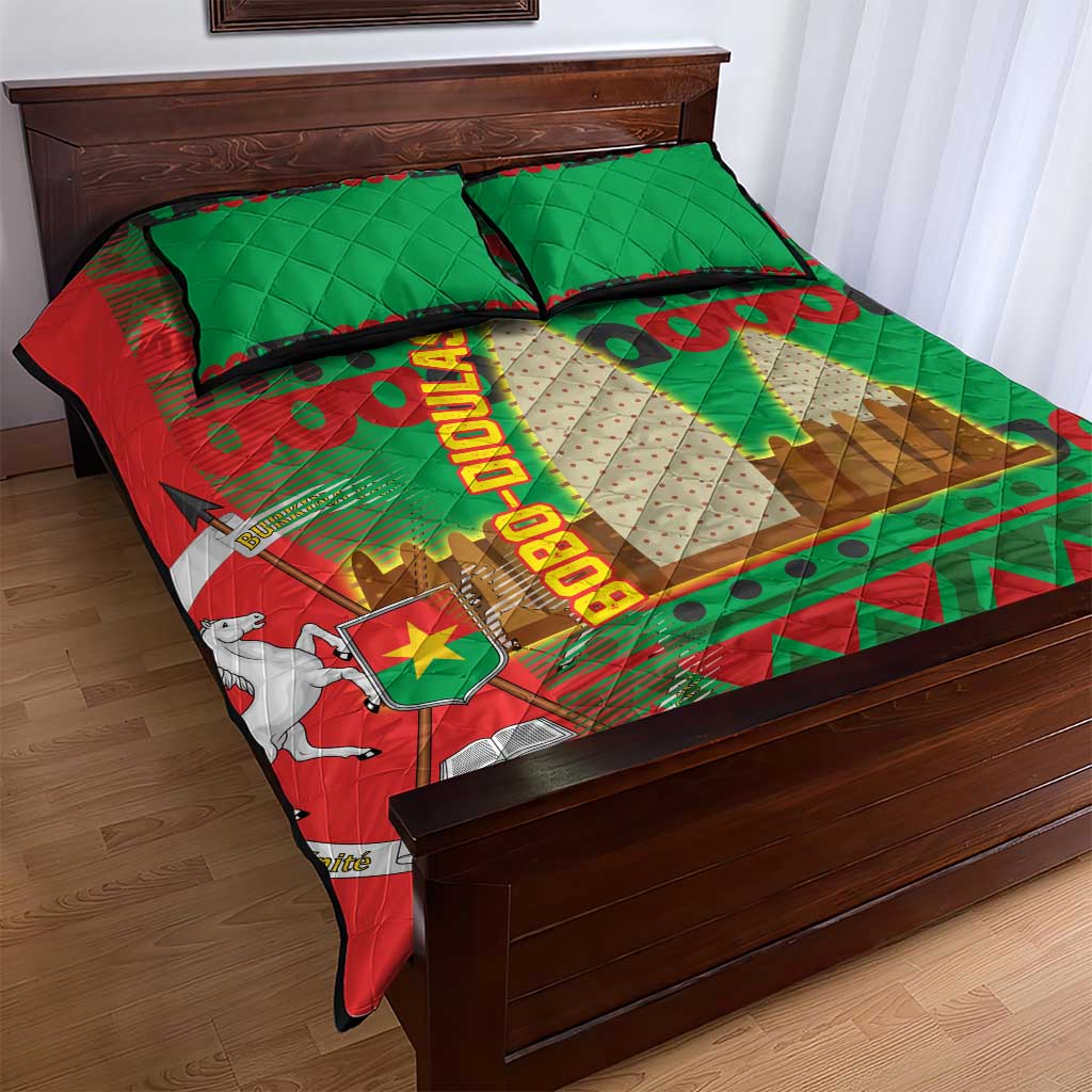 Burkina Faso Quilt Bed Set with Red Green Tribal Design and Bobo Dioulasso Landmark - Wonder Print Shop