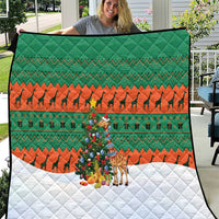 Giraffes Decorating Tree Gifts Quilt with Orange Green Holiday Pattern Design - Wonder Print Shop