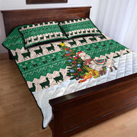 Llama Decorating Tree in Santa Hat Quilt Bed Set with Green Gift Pattern Design - Wonder Print Shop
