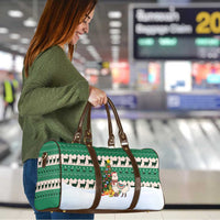 Llama Decorating Tree in Santa Hat Travel Bag with Green Gift Pattern Design - Wonder Print Shop