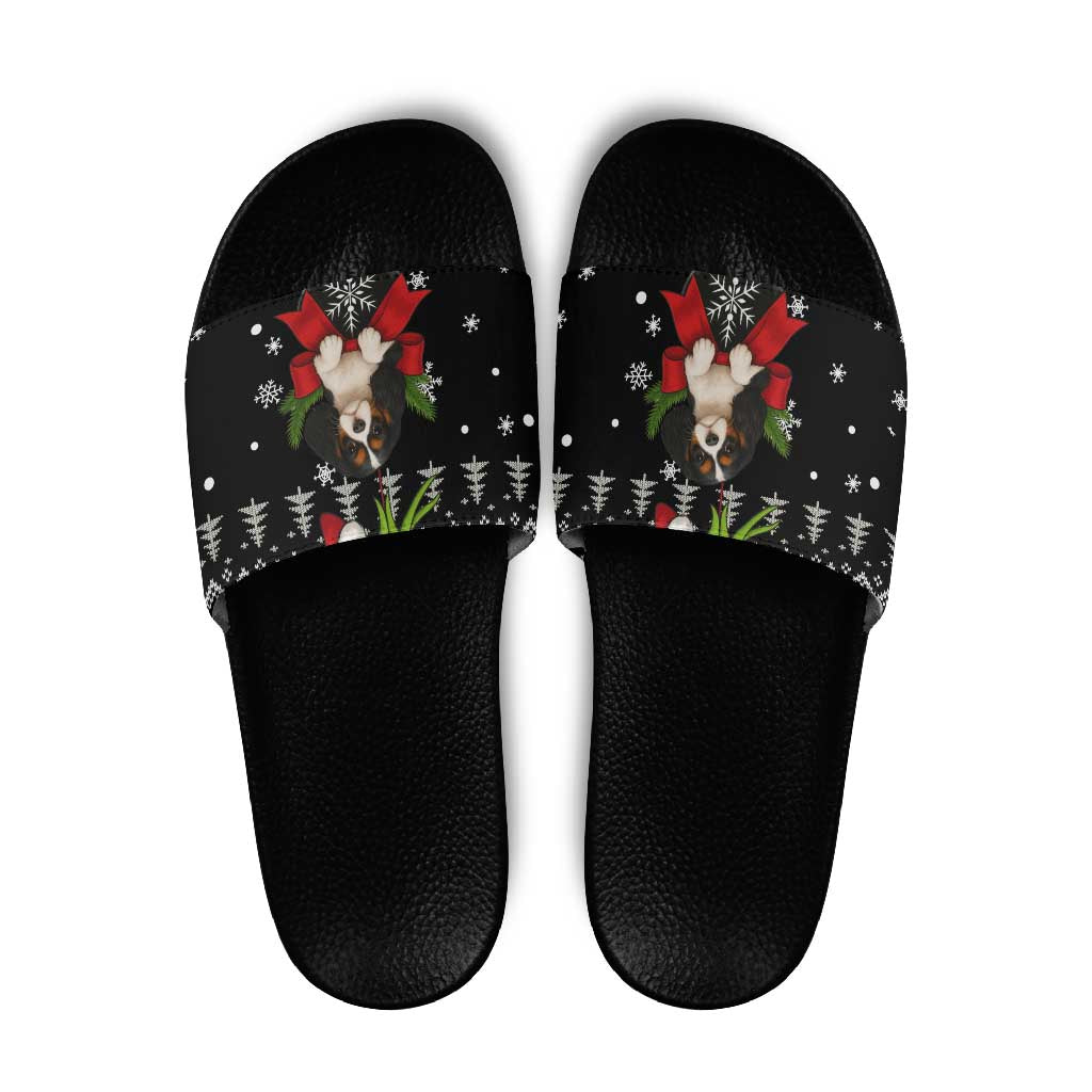 Cavalier King Charles Spaniel Xmas Ball Christmas Slide Sandals Xmas Holiday Patterns - Wonder Print Shop