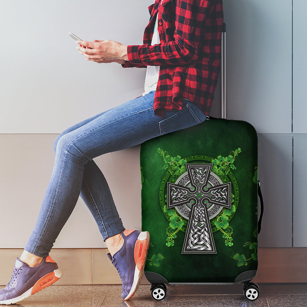 Irish Cross Mix With Shamrock Floral Luggage Cover - Wonder Print Shop