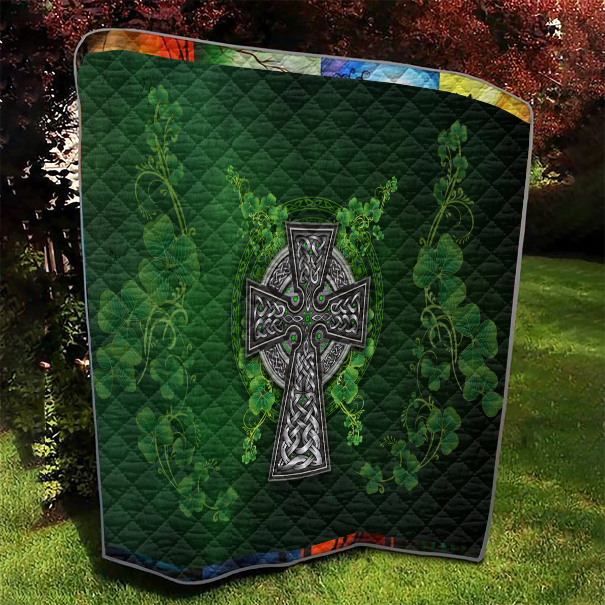 Irish Cross Mix With Shamrock Floral Quilt - Wonder Print Shop