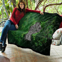 Irish Cross Mix With Shamrock Floral Quilt - Wonder Print Shop