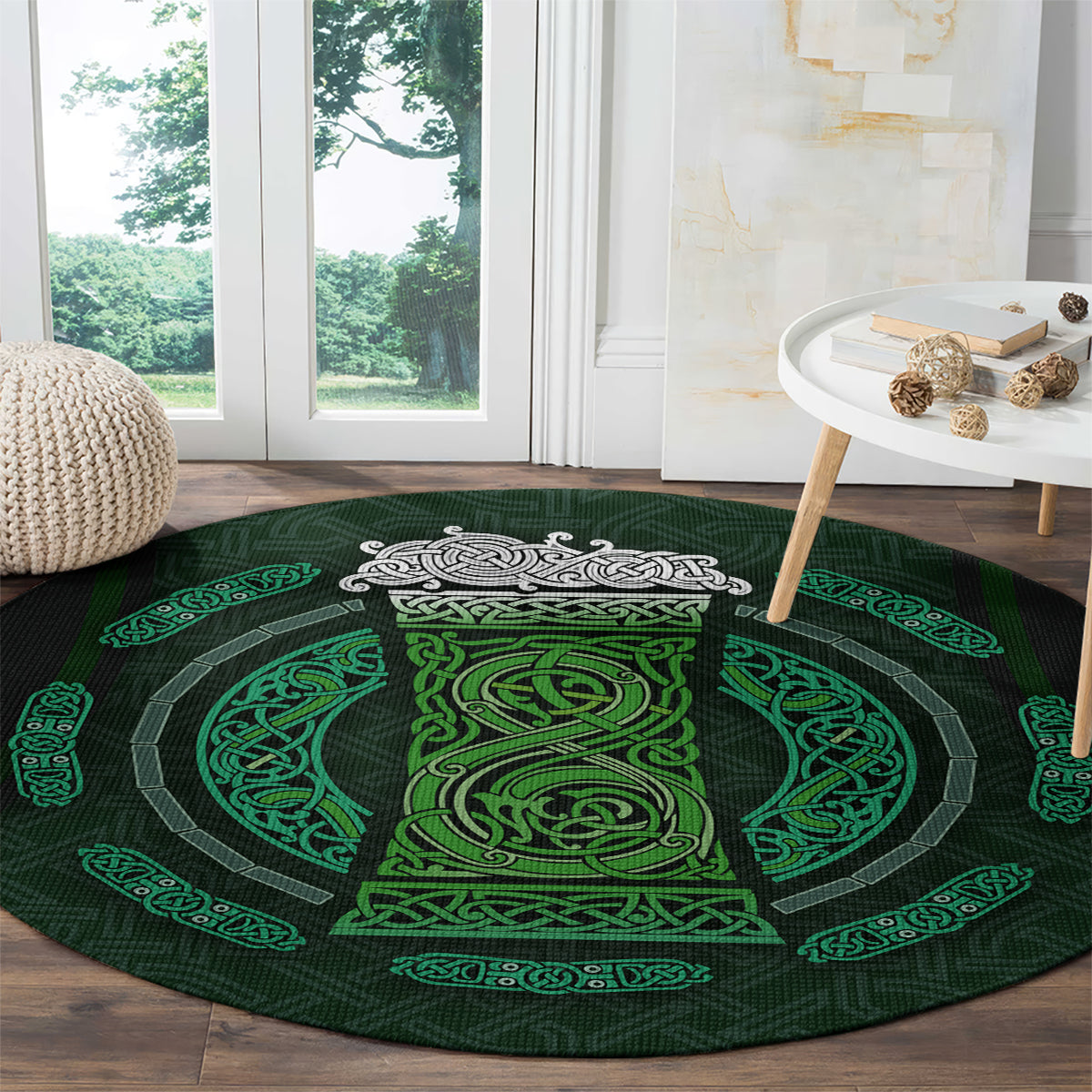 Beer Cup Pattern And Celtic Circle Green Round Carpet