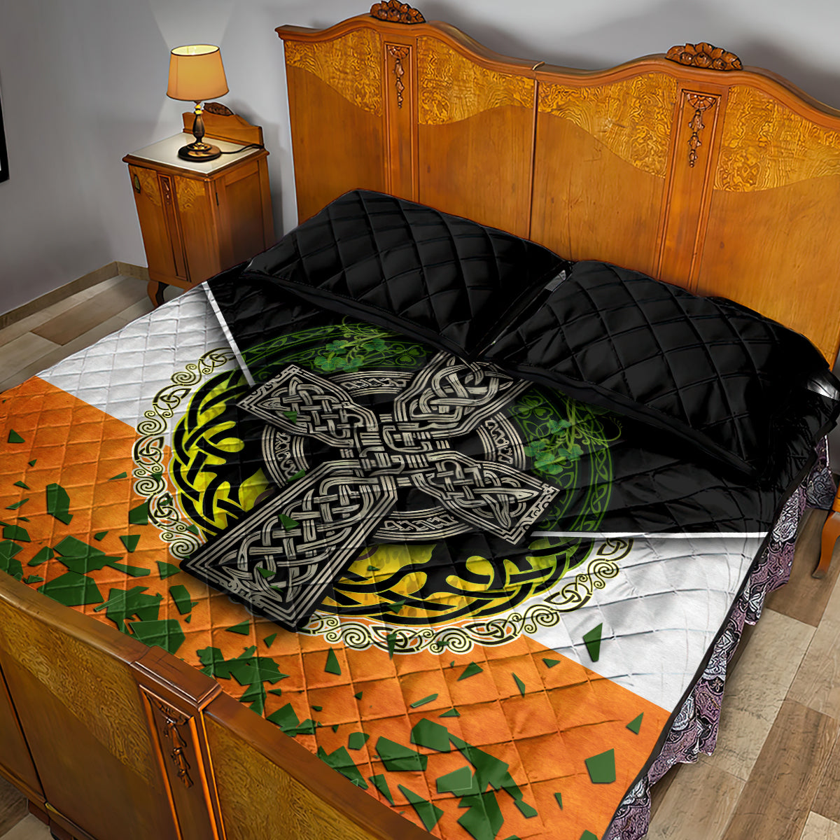 Irish Cross Mix With Shamrock Floral And Flag Quilt Bed Set - Wonder Print Shop