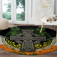 Irish Cross Mix With Shamrock Floral And Flag Round Carpet