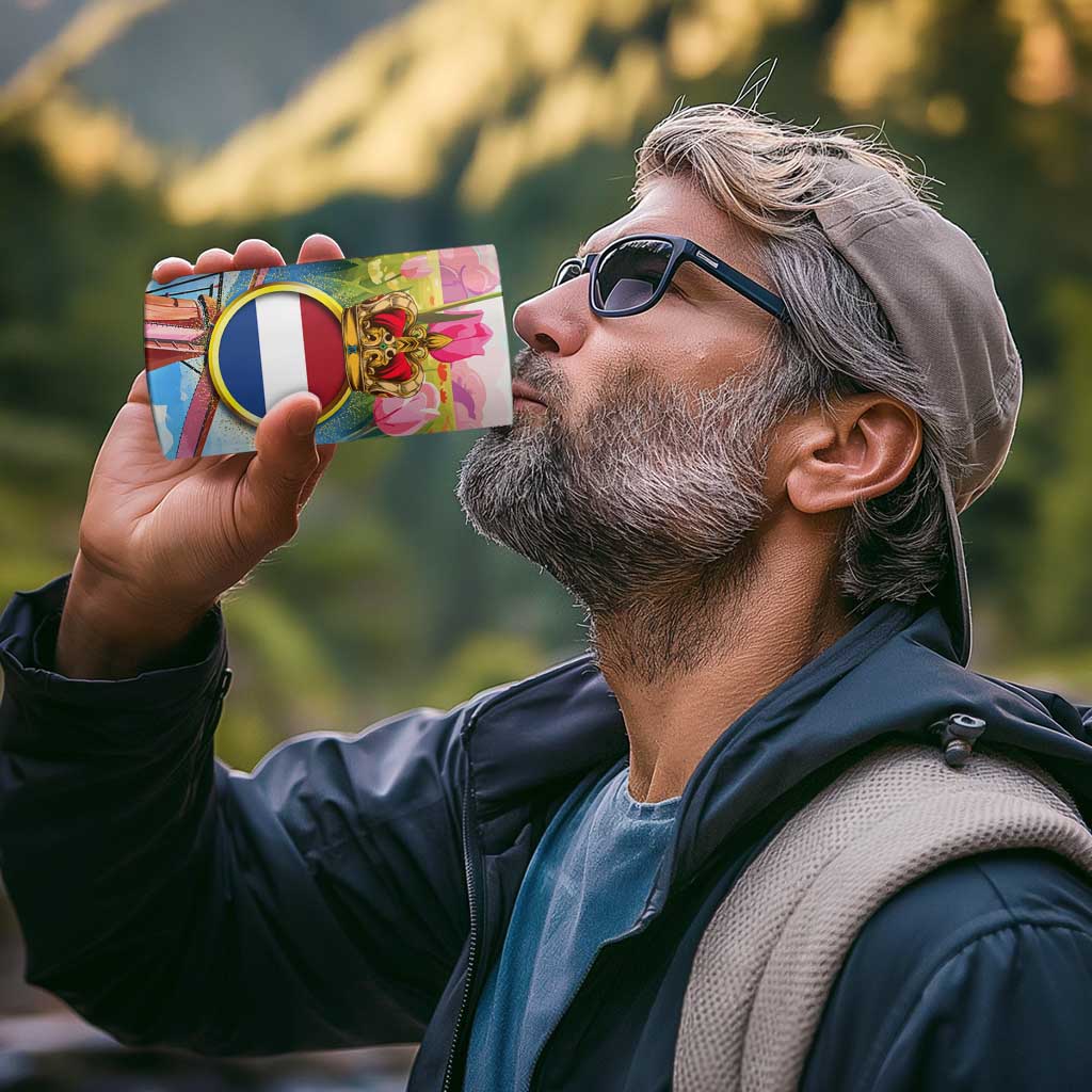 Dutch Lion Design 4 in 1 Can Cooler Tumbler with Tulips Windmills Bicycles and Coat of Arms