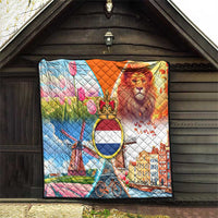 Dutch Lion Design Quilt with Tulips Windmills Bicycles and Coat of Arms