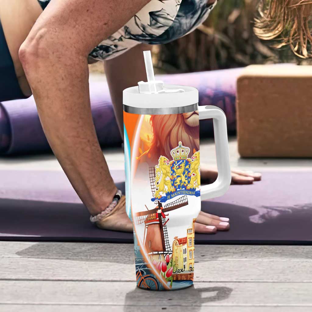 Dutch Lion Design Tumbler With Handle with Tulips Windmills Bicycles and Coat of Arms
