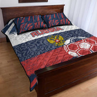 Russia Athletics Quilt Bed Set with Soccer Ball, National Emblem, and Grunge Flag Design