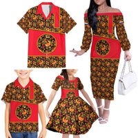 Russia Folk Art Family Matching Off The Shoulder Long Sleeve Dress and Hawaiian Shirt with Khokhloma Pattern and Traditional Rooster Design