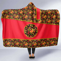 Russia Folk Art Hooded Blanket with Khokhloma Pattern and Traditional Rooster Design