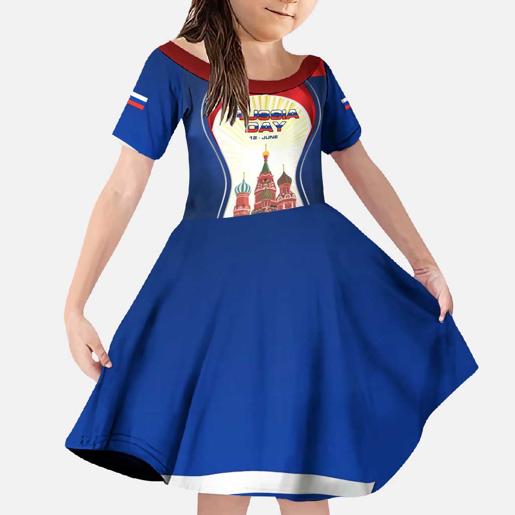 Russia Day Family Matching Tank Maxi Dress and Hawaiian Shirt with Kremlin Illustration, National Emblem, and Flag Stripes