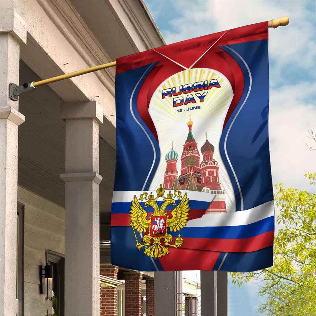 Russia Day Garden Flag with Kremlin Illustration, National Emblem, and Flag Stripes