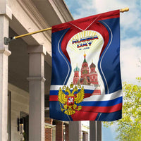 Russia Day Garden Flag with Kremlin Illustration, National Emblem, and Flag Stripes