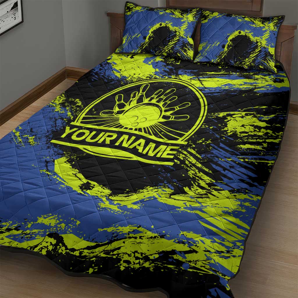 Abstract Blue and Yellow Bowling Ball Strike Design Quilt Bed Set with Custom Name Print - Wonder Print Shop